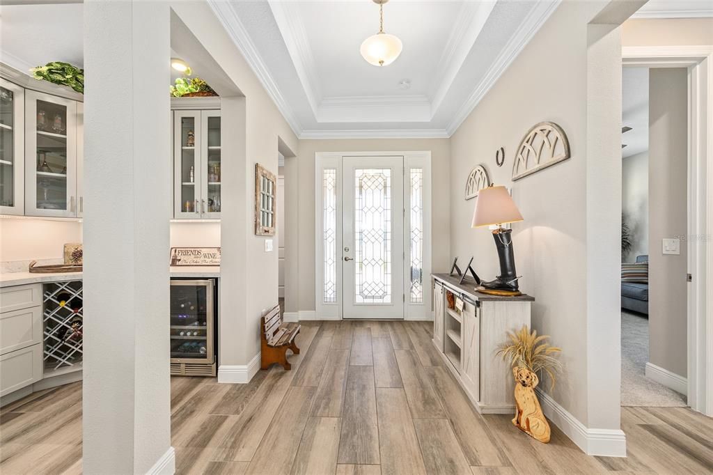 Activo con contrato: $529,000 (3 camas, 3 baños, 2307 Pies cuadrados)