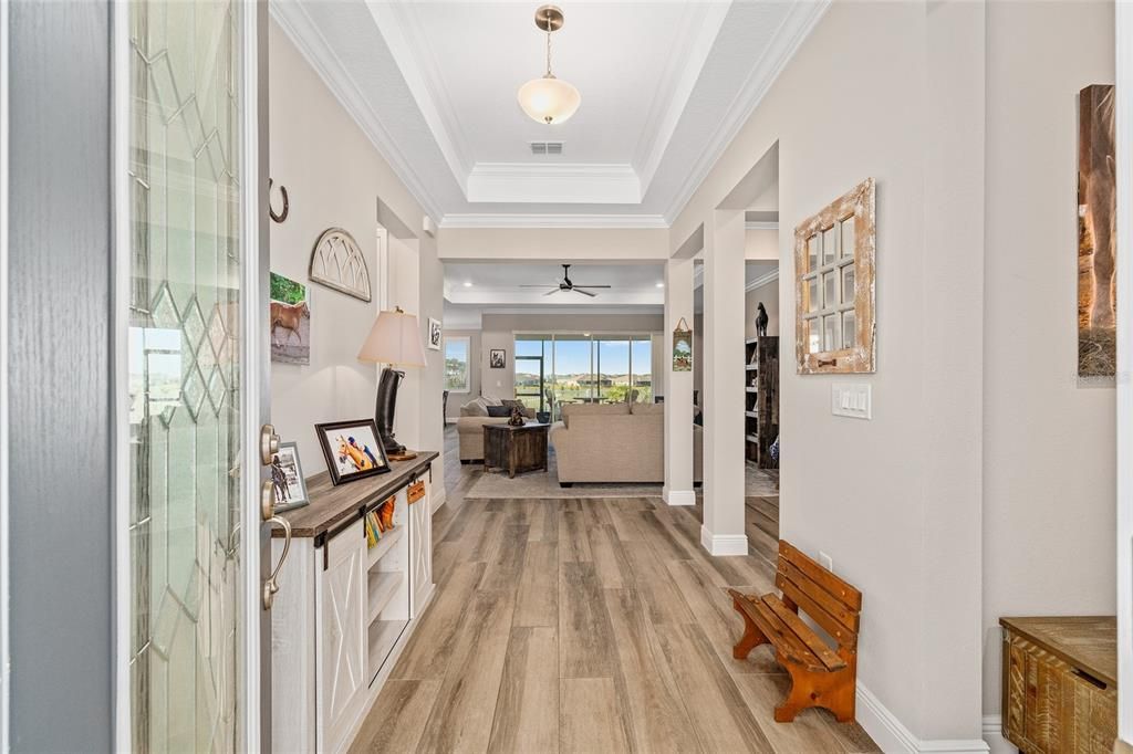 Activo con contrato: $529,000 (3 camas, 3 baños, 2307 Pies cuadrados)