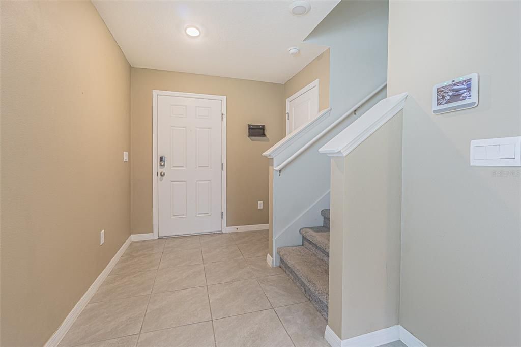 For Rent: $2,500 (4 beds, 2 baths, 2238 Square Feet)