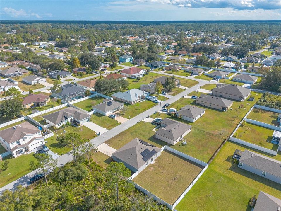 For Sale: $279,900 (3 beds, 2 baths, 1552 Square Feet)