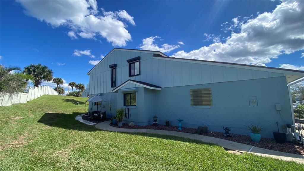 На продажу: $369,963 (2 спален, 2 ванн, 1402 Квадратных фут)