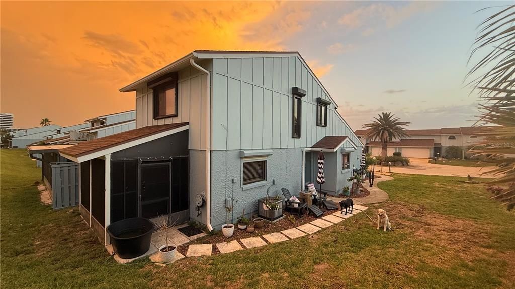 На продажу: $369,963 (2 спален, 2 ванн, 1402 Квадратных фут)