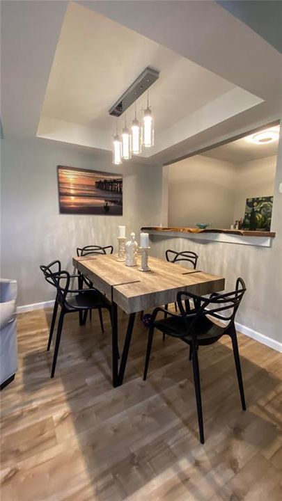 На продажу: $369,963 (2 спален, 2 ванн, 1402 Квадратных фут)