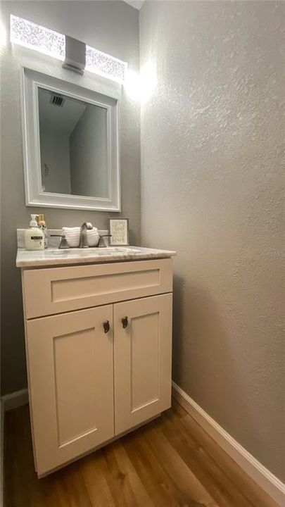 На продажу: $369,963 (2 спален, 2 ванн, 1402 Квадратных фут)