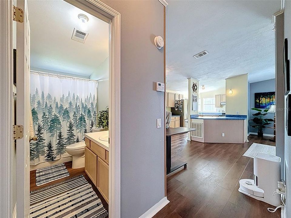 待售: $177,000 (2 贝兹, 2 浴室, 1120 平方英尺)