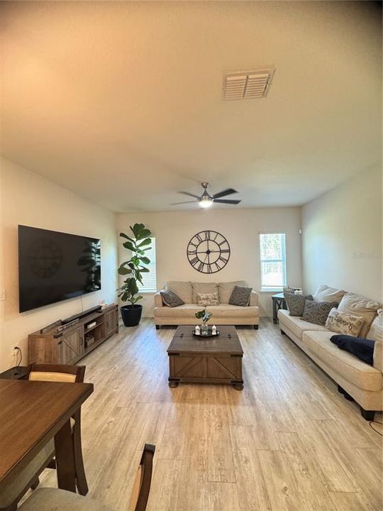 Active With Contract: $2,300 (4 beds, 3 baths, 2519 Square Feet)