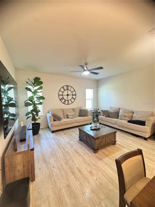 Active With Contract: $2,300 (4 beds, 3 baths, 2519 Square Feet)