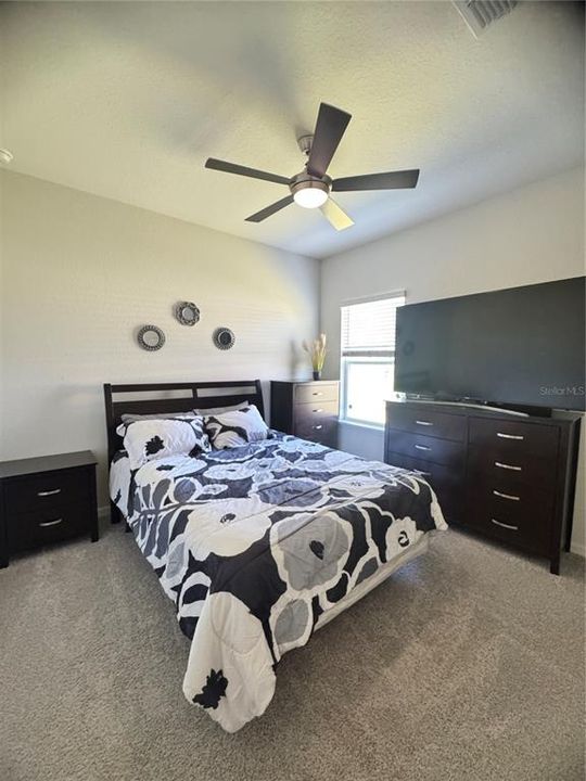 Active With Contract: $2,300 (4 beds, 3 baths, 2519 Square Feet)