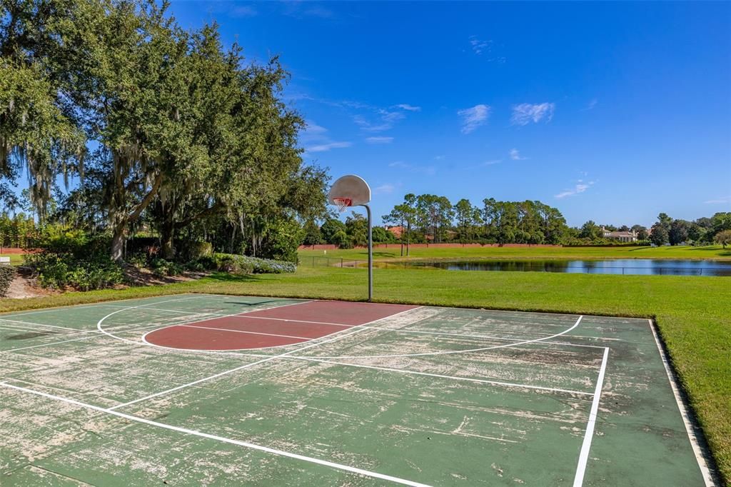 For Sale: $655,000 (4 beds, 2 baths, 2019 Square Feet)