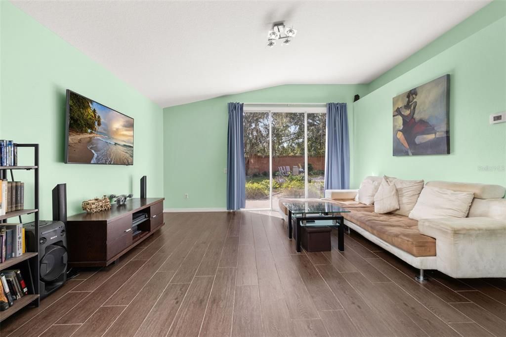 For Sale: $655,000 (4 beds, 2 baths, 2019 Square Feet)