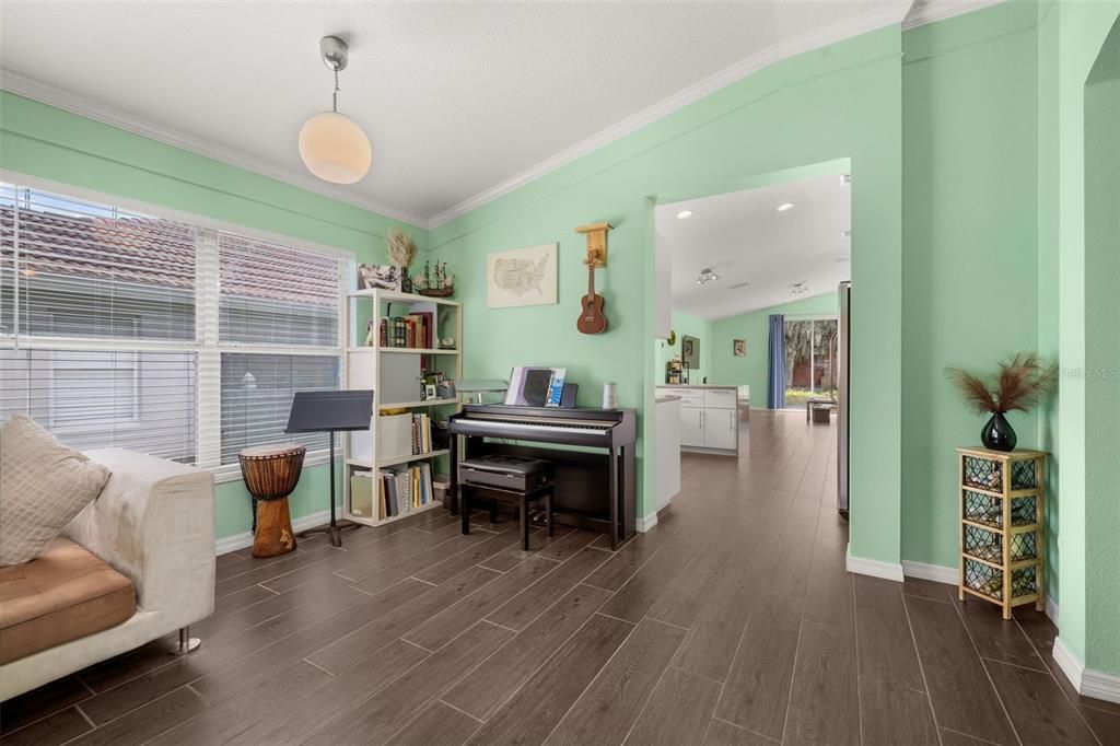 For Sale: $655,000 (4 beds, 2 baths, 2019 Square Feet)