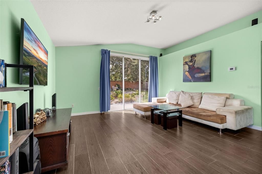 For Sale: $655,000 (4 beds, 2 baths, 2019 Square Feet)