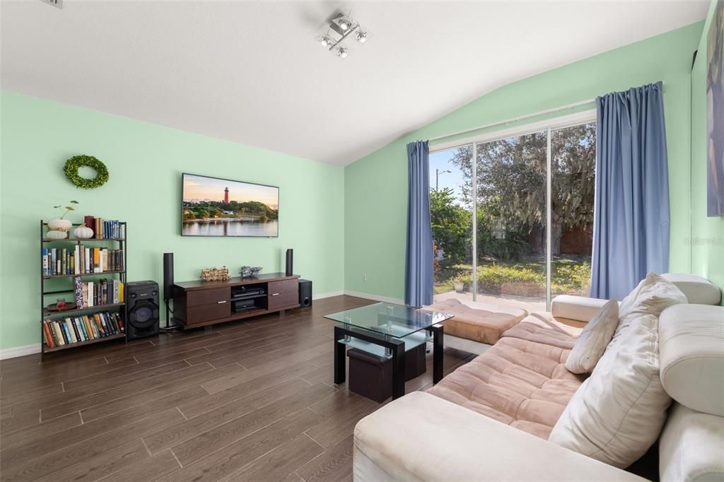 For Sale: $655,000 (4 beds, 2 baths, 2019 Square Feet)