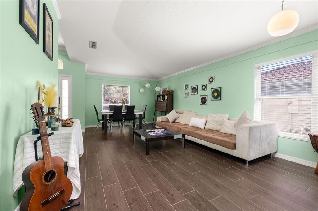 For Sale: $655,000 (4 beds, 2 baths, 2019 Square Feet)