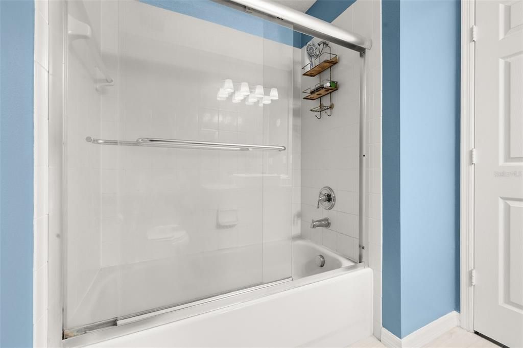 For Sale: $655,000 (4 beds, 2 baths, 2019 Square Feet)