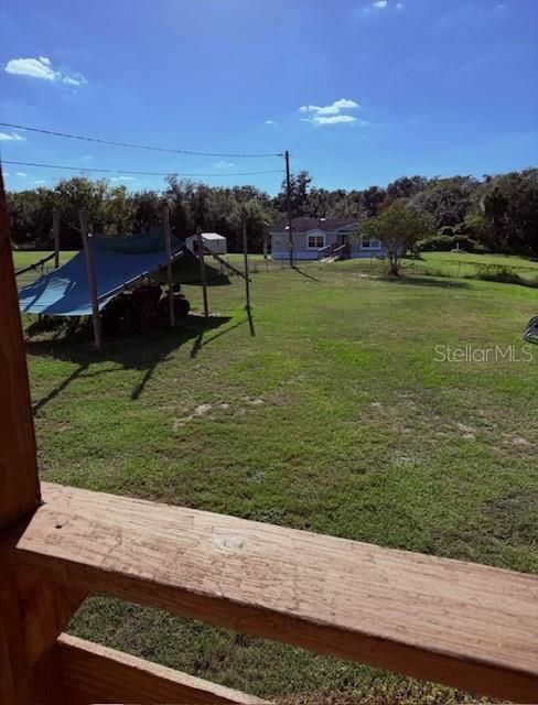 合同活跃: $139,900 (3 贝兹, 2 浴室, 1456 平方英尺)