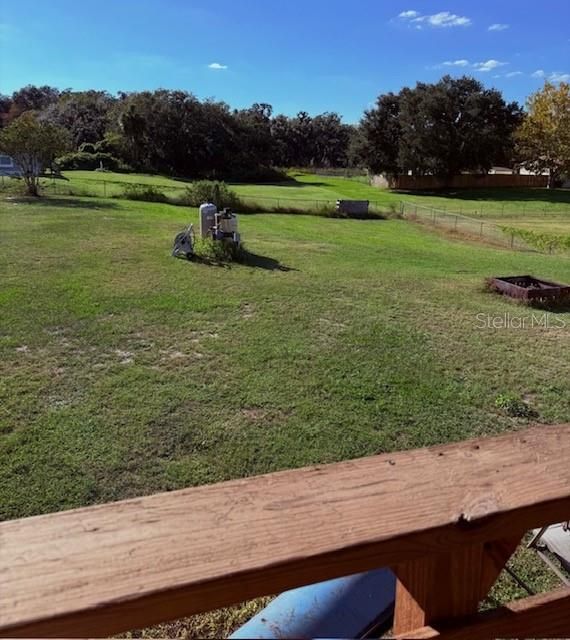 合同活跃: $139,900 (3 贝兹, 2 浴室, 1456 平方英尺)