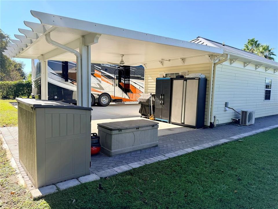 En Venta: $219,900 (0.16 acres)