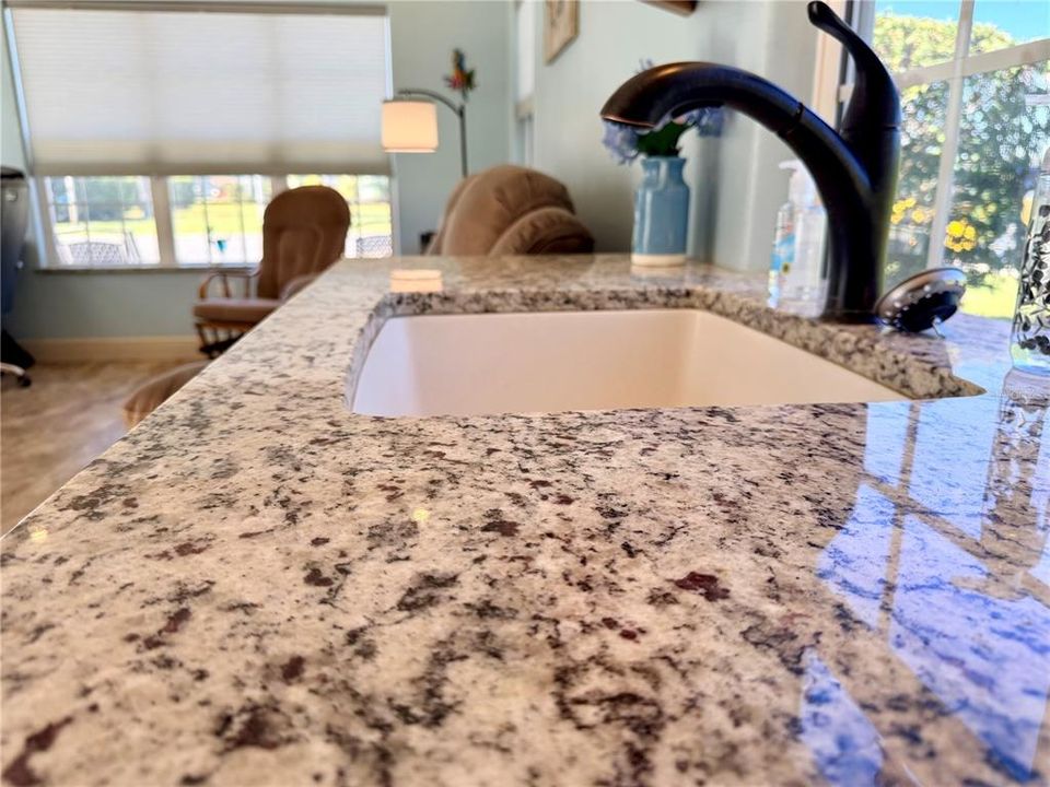 En Venta: $219,900 (0.16 acres)