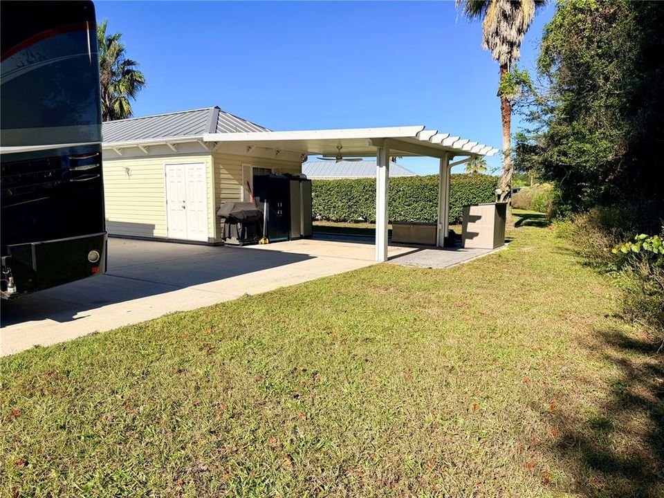 En Venta: $219,900 (0.16 acres)