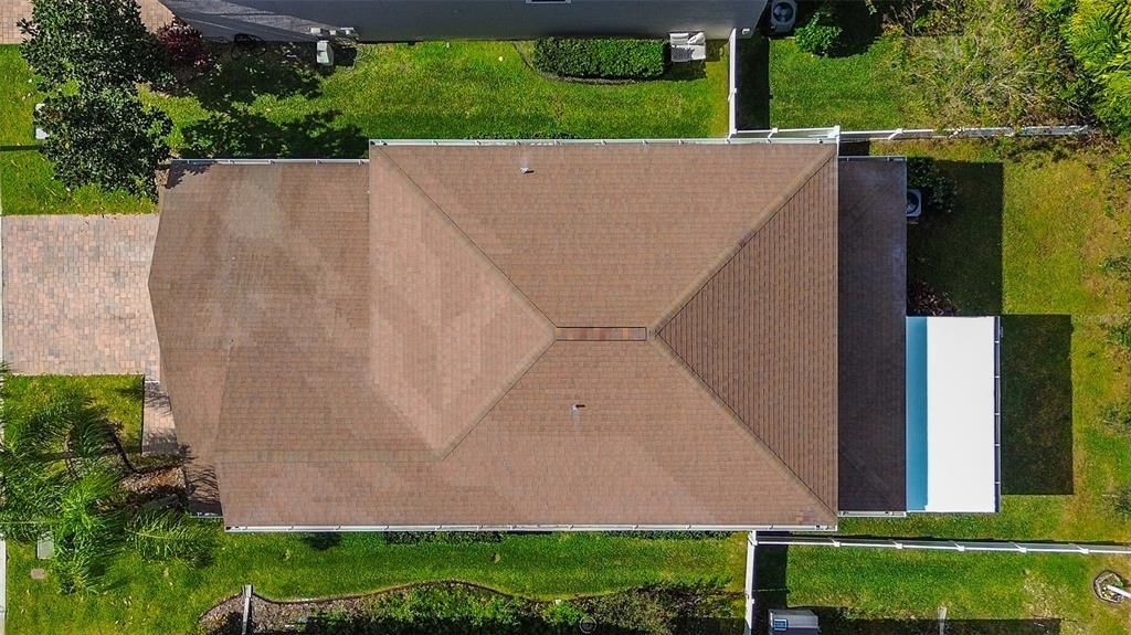 En Venta: $469,000 (5 camas, 3 baños, 2507 Pies cuadrados)