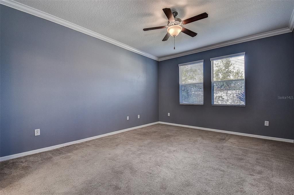 En Venta: $469,000 (5 camas, 3 baños, 2507 Pies cuadrados)