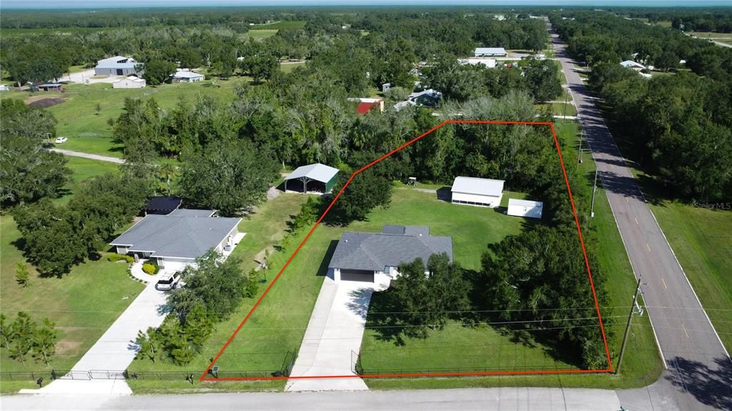 For Sale: $380,000 (3 beds, 2 baths, 1185 Square Feet)