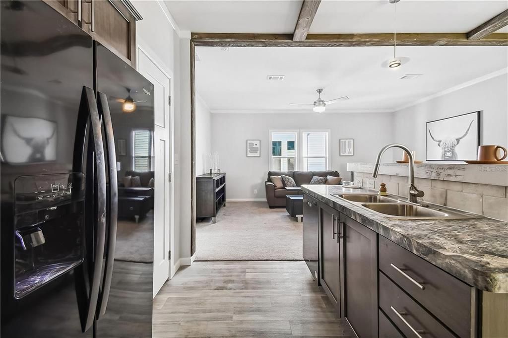 En Venta: $194,999 (2 camas, 2 baños, 1231 Pies cuadrados)