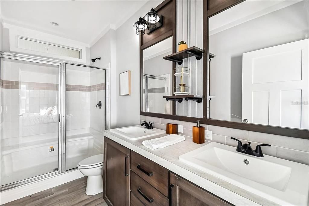 En Venta: $194,999 (2 camas, 2 baños, 1231 Pies cuadrados)