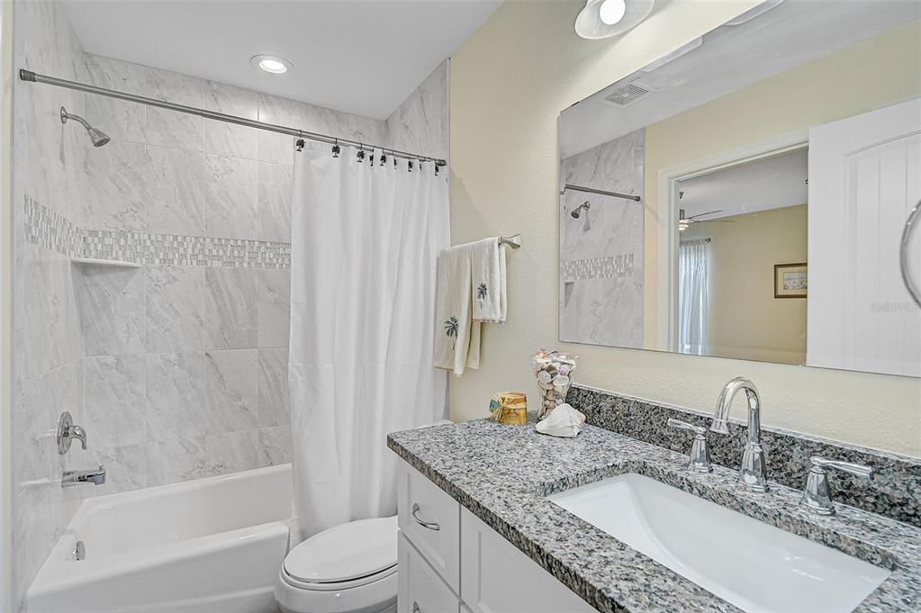 Active With Contract: $310,000 (3 beds, 2 baths, 1325 Square Feet)