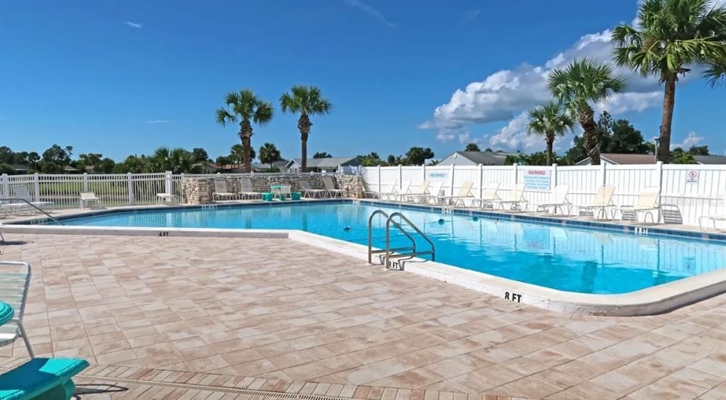 Active With Contract: $310,000 (3 beds, 2 baths, 1325 Square Feet)