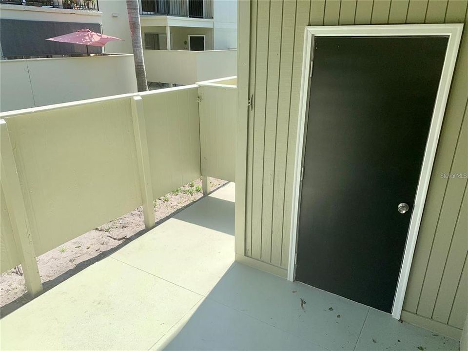 На продажу: $125,000 (1 спален, 1 ванн, 576 Квадратных фут)