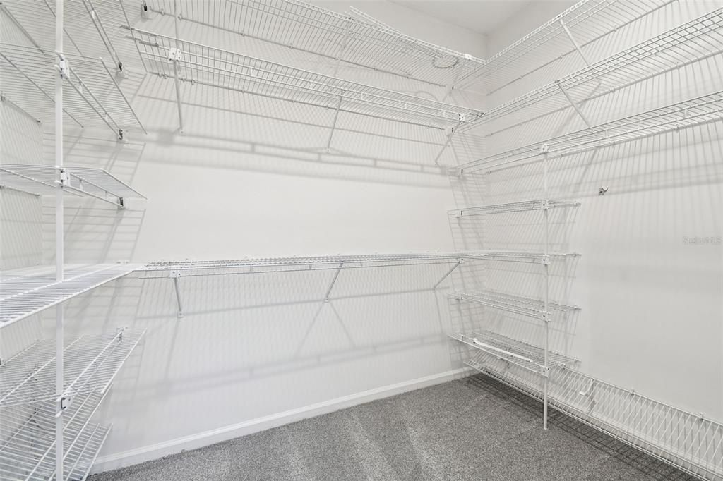 Active With Contract: $640,000 (4 beds, 2 baths, 2498 Square Feet)