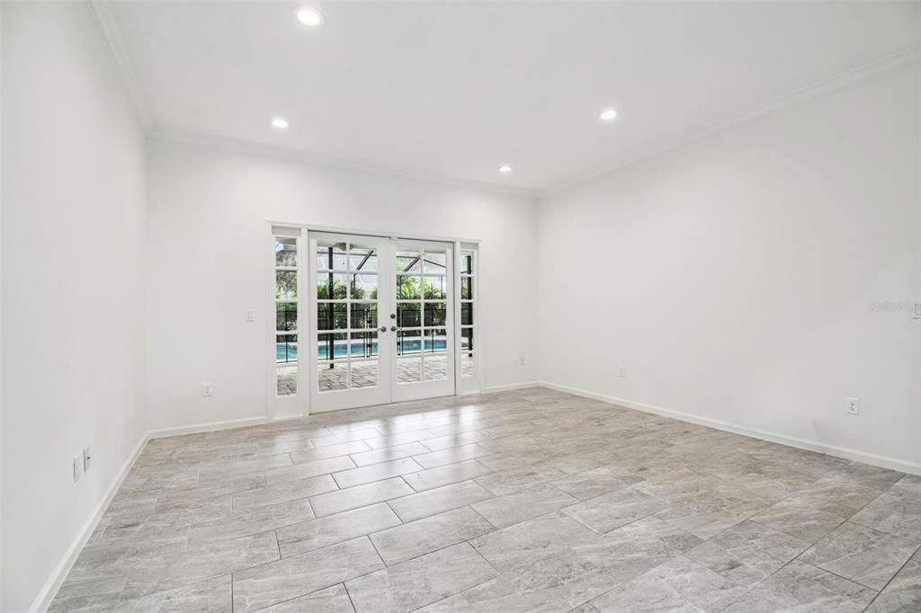 Active With Contract: $640,000 (4 beds, 2 baths, 2498 Square Feet)