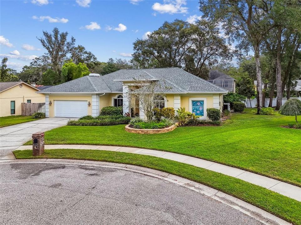 Active With Contract: $640,000 (4 beds, 2 baths, 2498 Square Feet)