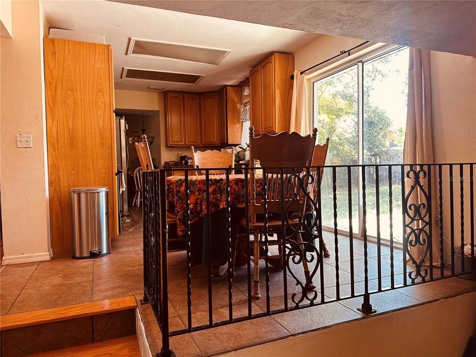 For Sale: $299,900 (3 beds, 2 baths, 1837 Square Feet)