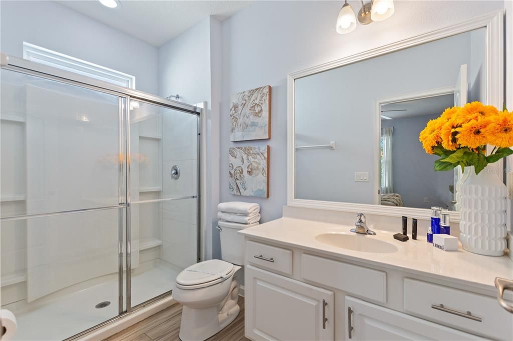 For Sale: $720,000 (10 beds, 8 baths, 4231 Square Feet)