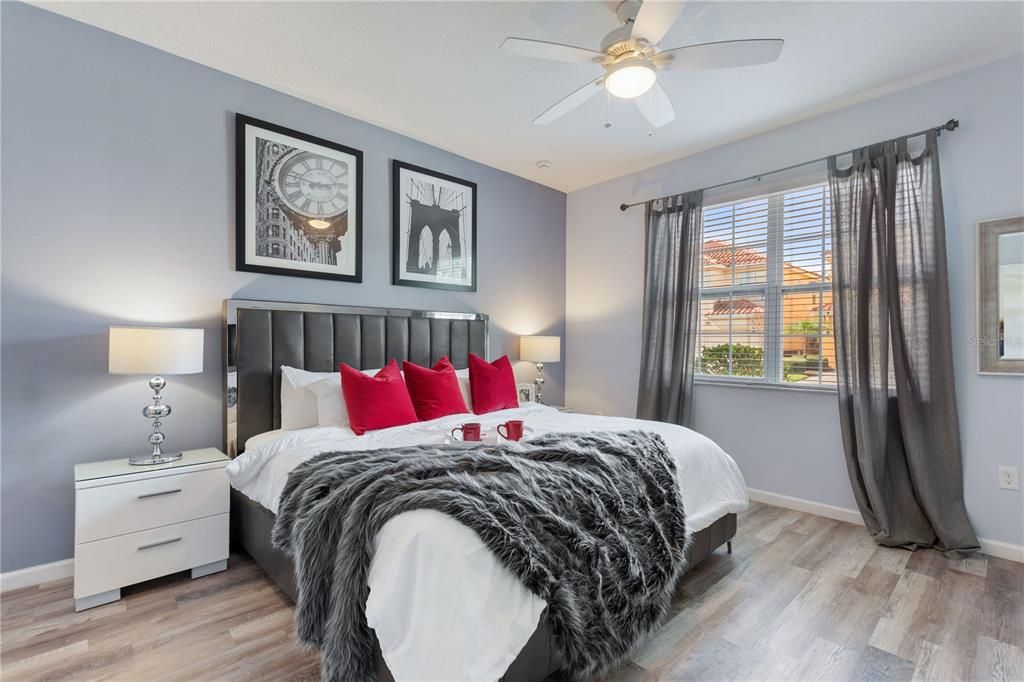 For Sale: $720,000 (10 beds, 8 baths, 4231 Square Feet)