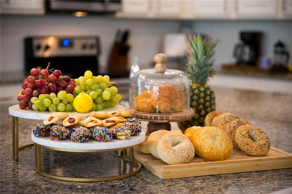 For Sale: $720,000 (10 beds, 8 baths, 4231 Square Feet)