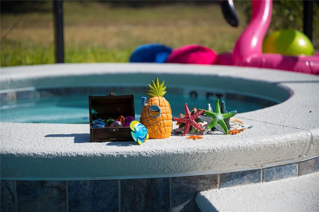 For Sale: $720,000 (10 beds, 8 baths, 4231 Square Feet)