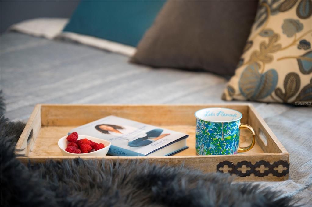 For Sale: $720,000 (10 beds, 8 baths, 4231 Square Feet)