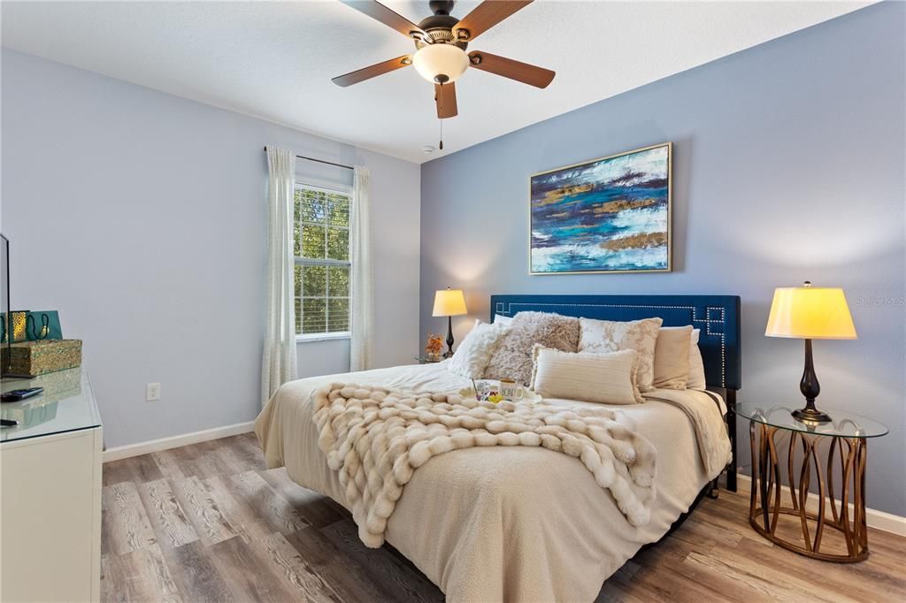 For Sale: $720,000 (10 beds, 8 baths, 4231 Square Feet)