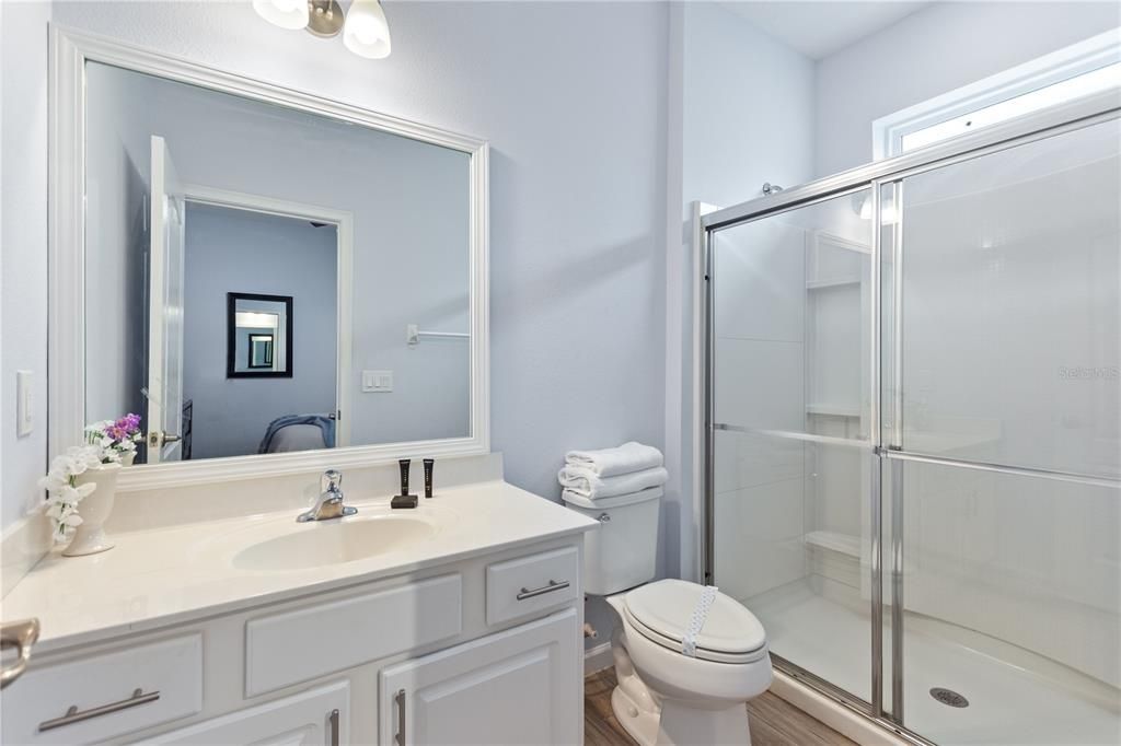 For Sale: $720,000 (10 beds, 8 baths, 4231 Square Feet)