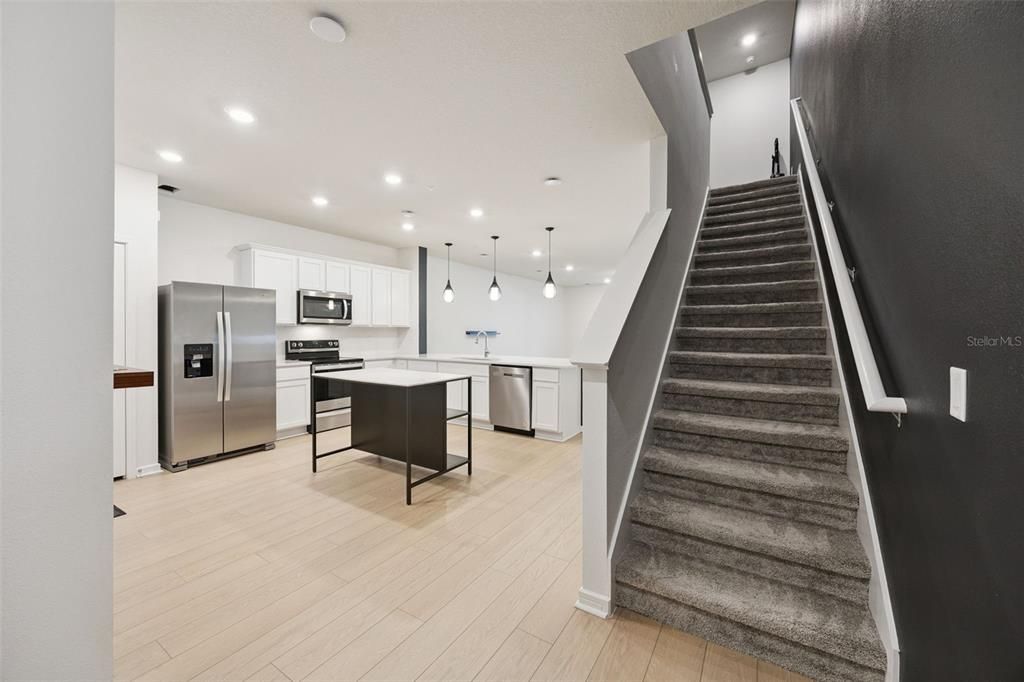 待售: $439,000 (3 贝兹, 2 浴室, 1907 平方英尺)