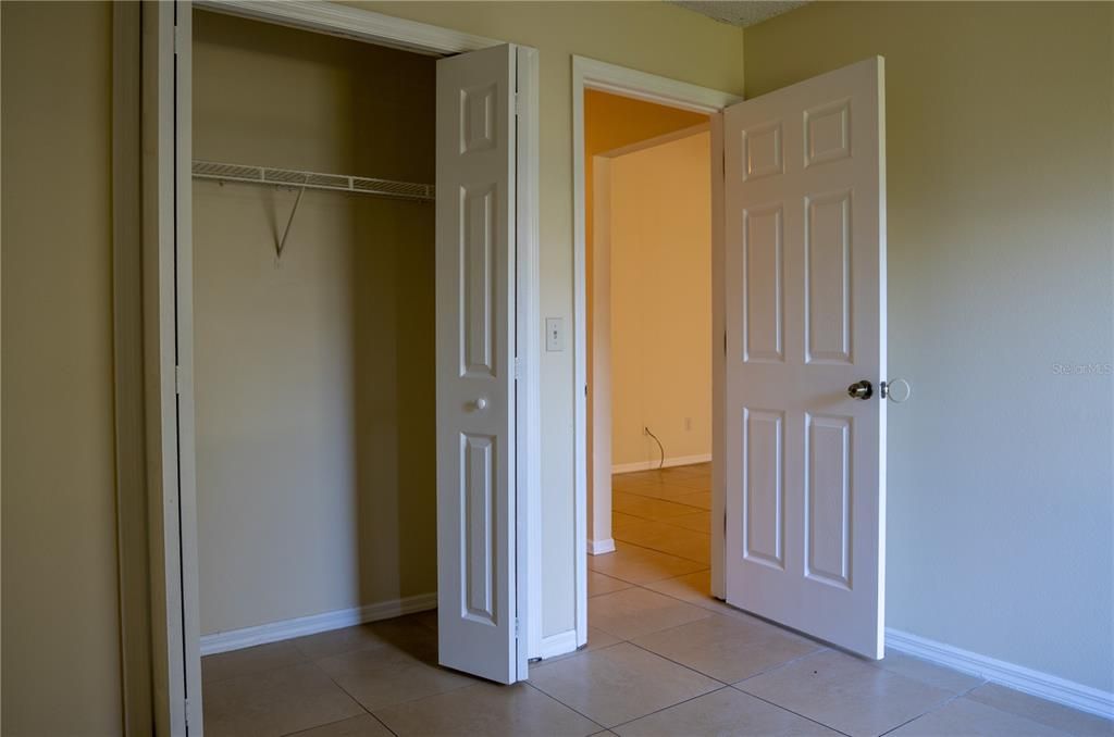 На продажу: $385,000 (4 спален, 2 ванн, 2047 Квадратных фут)