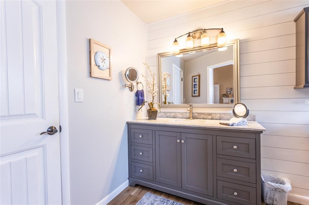 For Sale: $549,000 (3 beds, 2 baths, 1398 Square Feet)