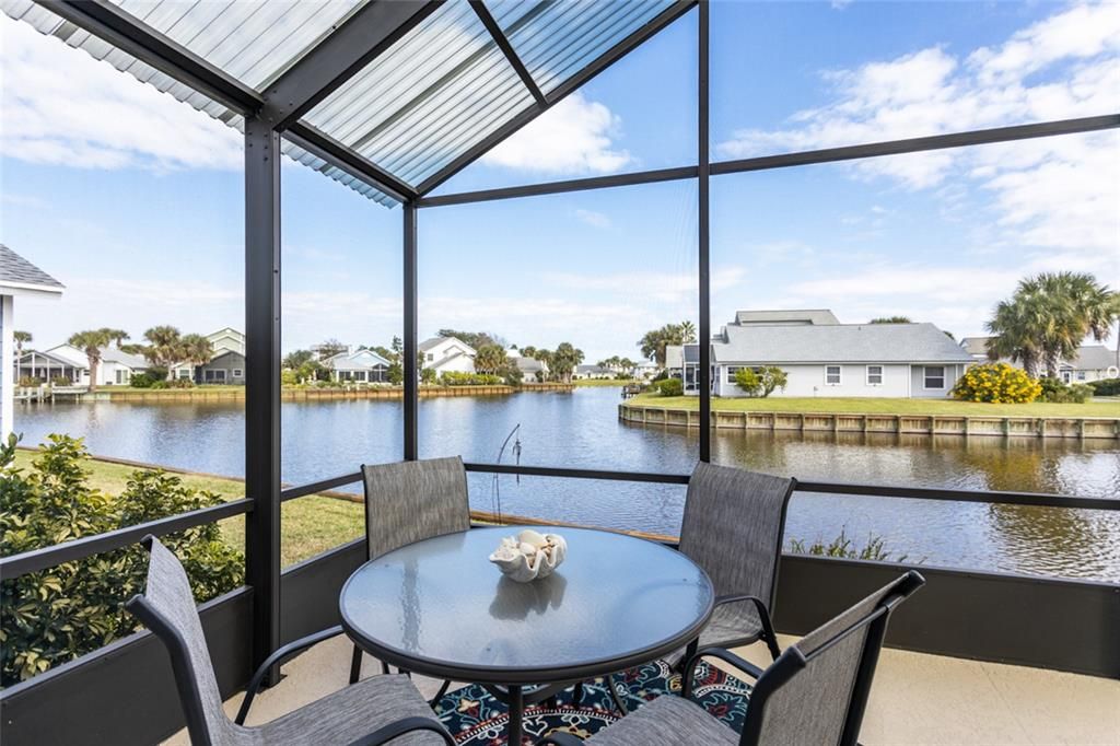 For Sale: $549,000 (3 beds, 2 baths, 1398 Square Feet)