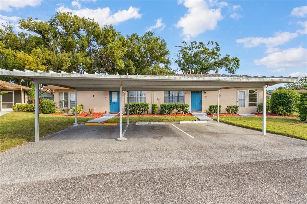 Active With Contract: $1,600 (2 beds, 2 baths, 984 Square Feet)