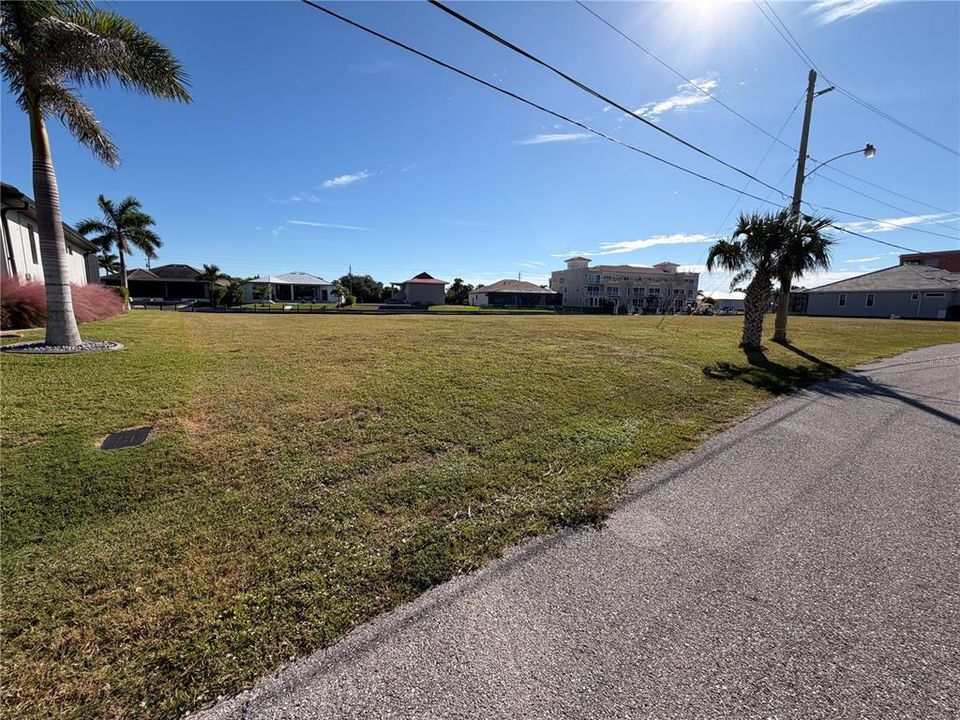 For Sale: $299,000 (0.22 acres)