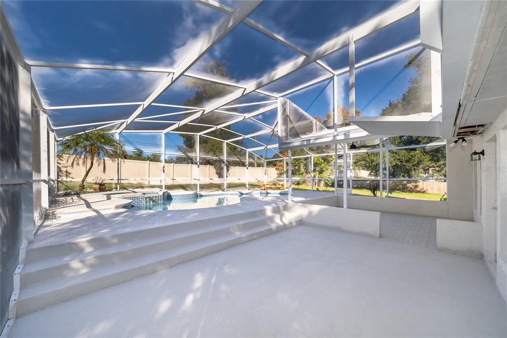 待售: $595,000 (4 贝兹, 2 浴室, 2315 平方英尺)